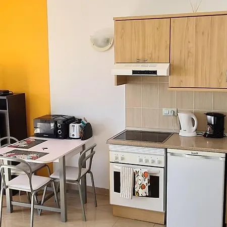 Apartment Playa Paraiso Modern - Free Wi-fi *