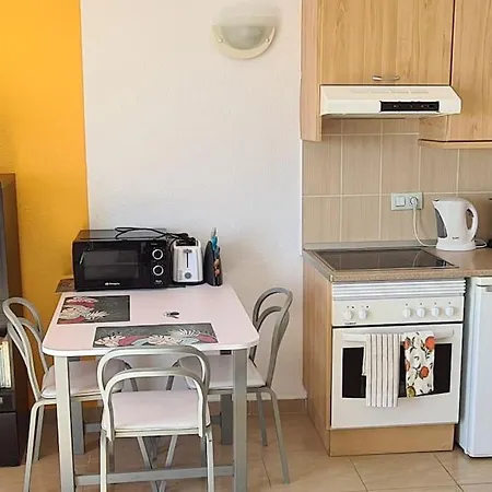 Playa Paraiso Modern - Free Wi-fi Apartmán